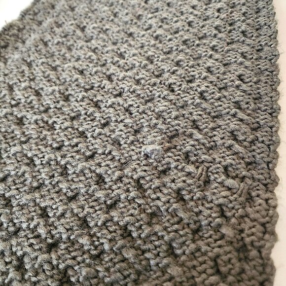 Lole green hat & scarf set - Picture 8 of 12